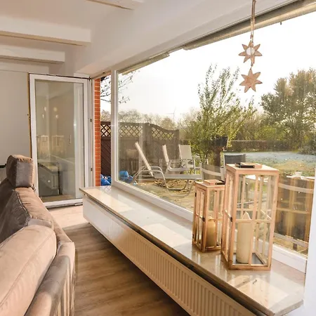 5 Bedroom Beautiful In Holiday home Ockholm
