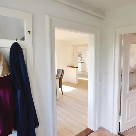 Lovely In With Sauna Feriehus *