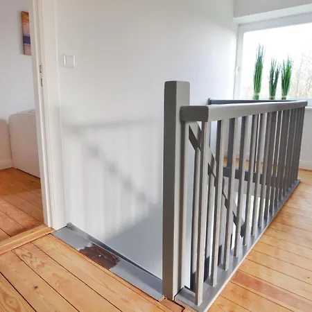 5 Bedroom Beautiful In