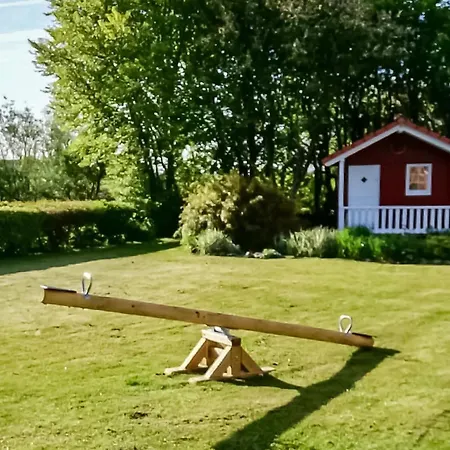 Feriehus Lovely In With Sauna